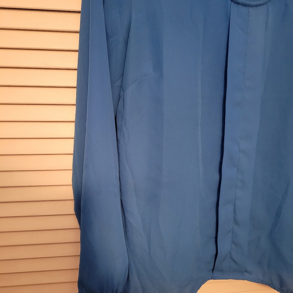 Rose & Olive blouse - Picture 4 of 7